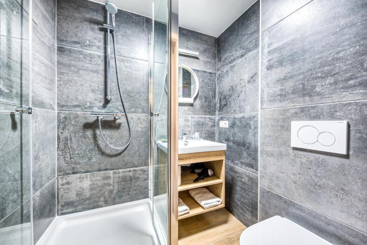Hotel L'Avenue Libramont-Chevigny Dış mekan fotoğraf